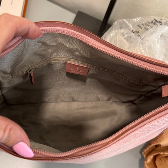 🚨FLASH SALE🚨Gucci Pink Shoulder Bag - Picture 6 of 8